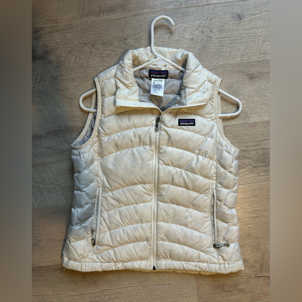 Patagonia down sweater vest